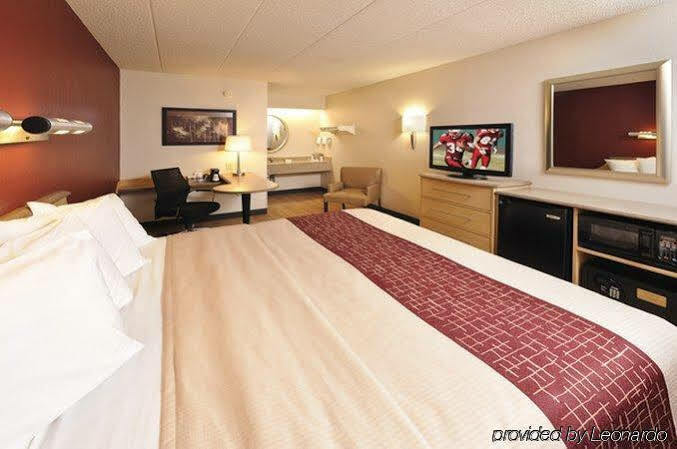 Red Roof Inn Binghamton - Johnson City Bagian luar foto